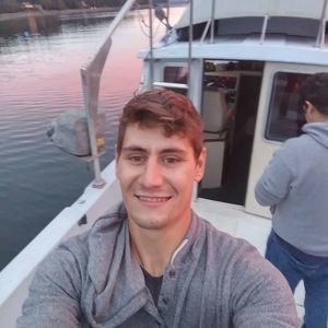 Meet your Posher, Joshusa